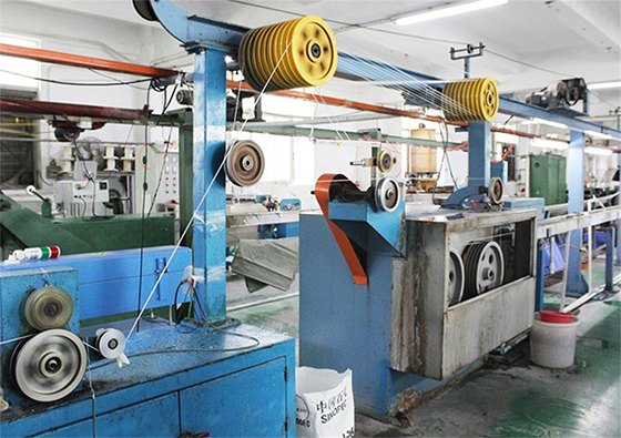 口罩鼻梁條生產車間