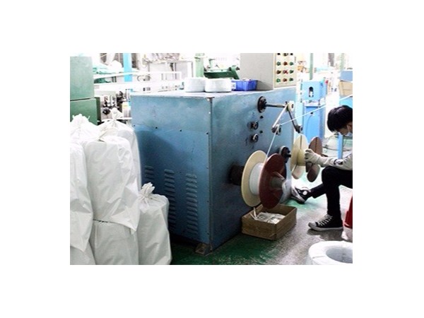 數(shù)據(jù)線廠家抽線部改產(chǎn)口罩鼻梁條生產(chǎn)線